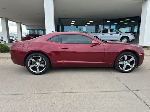 Used 2010 Chevrolet Camaro LT w/ RS Package image 7