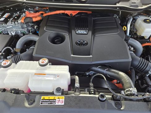 Used 2025 Toyota Tundra 1794 Edition image 31