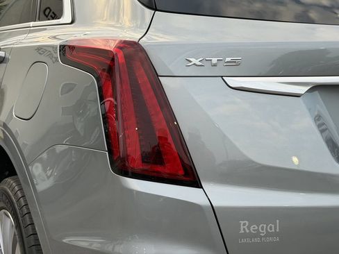 Used 2023 Cadillac XT5 Premium Luxury FWD image 10