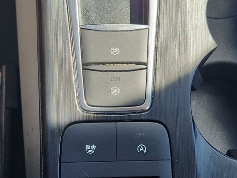 Used 2024 Ford Escape Active FWD image 24
