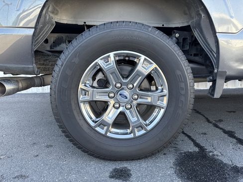 Used 2021 Ford F150 XLT w/ Equipment Group 302A High image 39