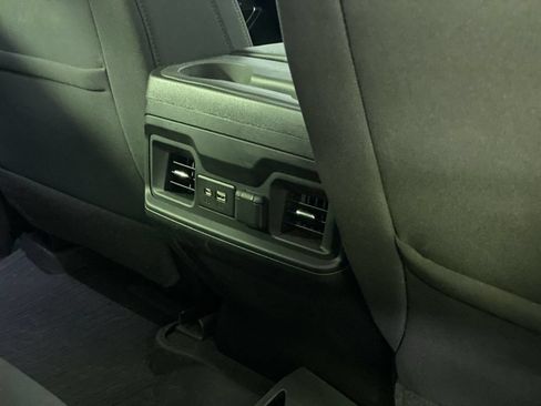 Used 2021 Chevrolet Silverado 1500 RST AWD/4WD image 27