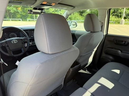 Used 2023 Toyota Tacoma SR AWD/4WD image 25