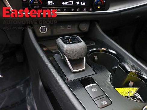 Used 2023 Nissan Rogue SV w/ SV Premium B Package AWD/4WD image 13
