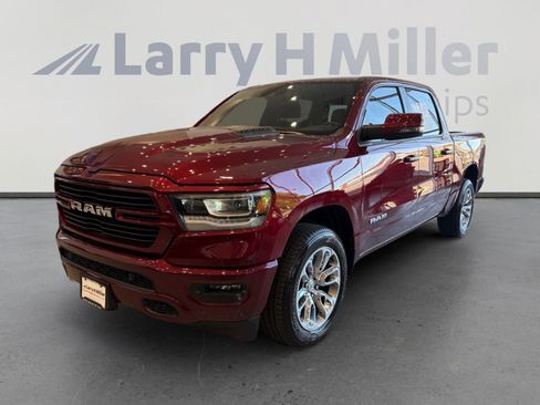 Used 2024 RAM 1500 Laramie AWD/4WD image 1