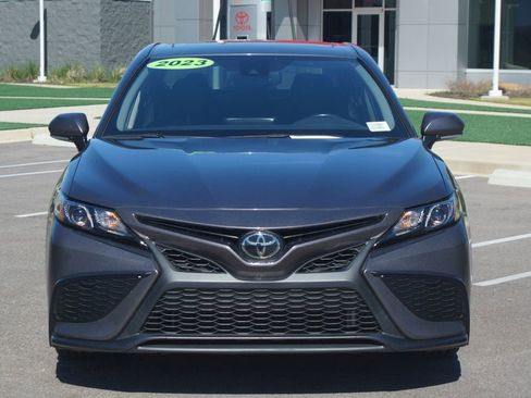 Used 2023 Toyota Camry SE w/ Audio Upgrade Package FWD image 23