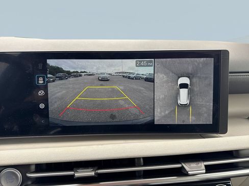 Used 2025 Hyundai Tucson Limited FWD image 20