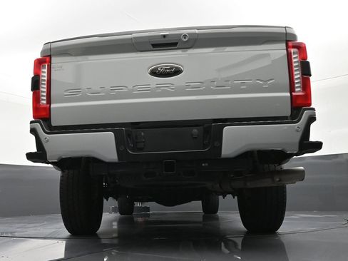 Used 2025 Ford F250 Lariat w/ Lariat Ultimate Package AWD/4WD image 26