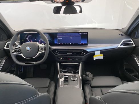 Used 2025 BMW 330i xDrive Sedan w/ Convenience Package AWD/4WD image 15