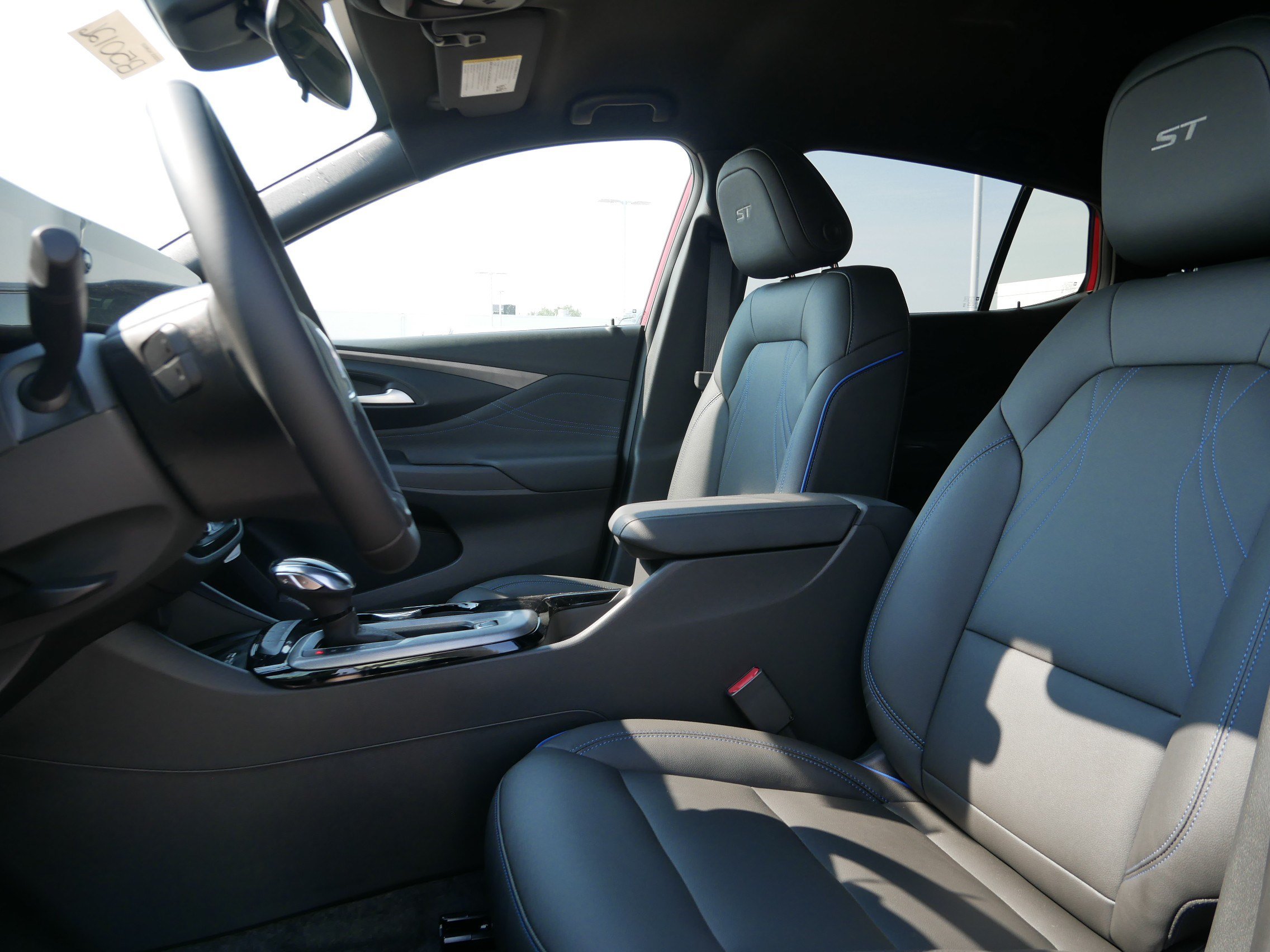 New 2026 Buick Envista Sport Touring w/ Convenience I Package FWD image 4