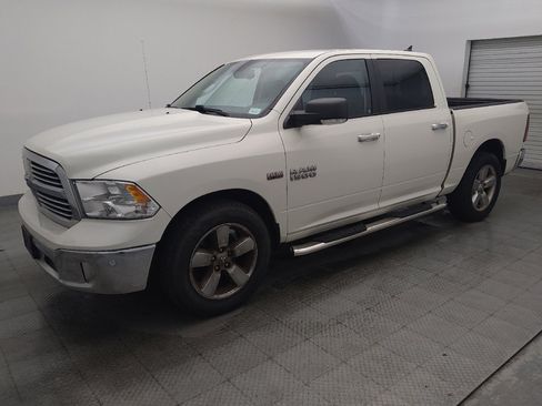 Used 2016 RAM 1500 Lone Star RWD image 2