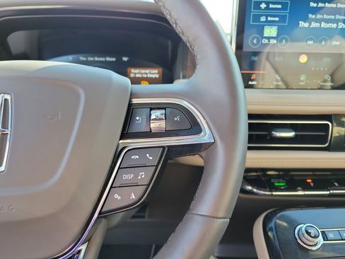 Certified 2023 Lincoln Nautilus Reserve w/ Equipment Group 201A image 25