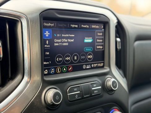 Used 2020 Chevrolet Silverado 2500 LTZ w/ LTZ Plus Package image 16