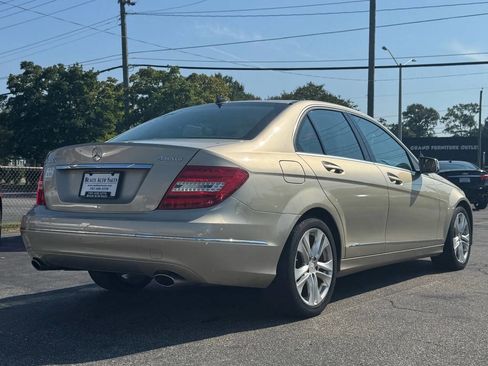 Used 2012 Mercedes-Benz C 300 4MATIC Sedan image 9