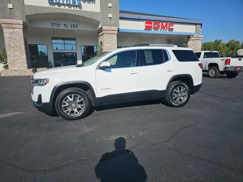 Used 2023 GMC Acadia SLE w/ Driver Convenience Package image 50