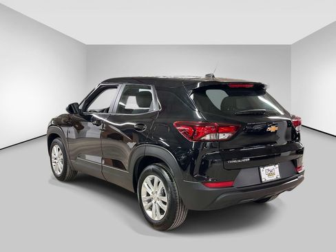 Used 2023 Chevrolet TrailBlazer LS FWD image 6