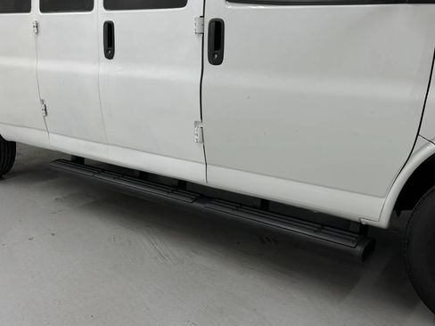 Used 2023 Chevrolet Express 3500 LS RWD image 33
