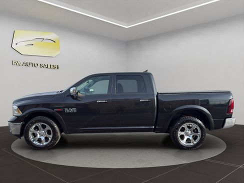 Used 2018 RAM 1500 Laramie w/ Convenience Group image 4