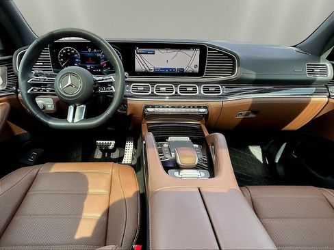 Certified 2025 Mercedes-Benz GLS 580 4MATIC image 9