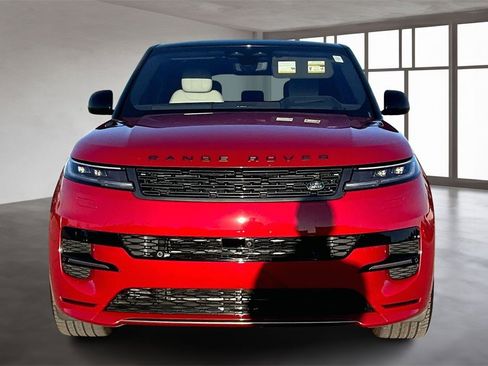 Used 2023 Land Rover Range Rover Sport SE Dynamic image 3