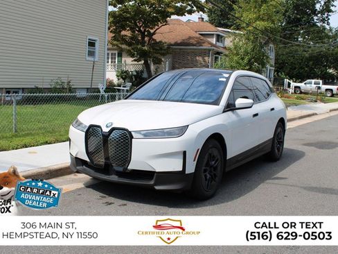 Used 2023 BMW iX xDrive50 AWD/4WD image 2