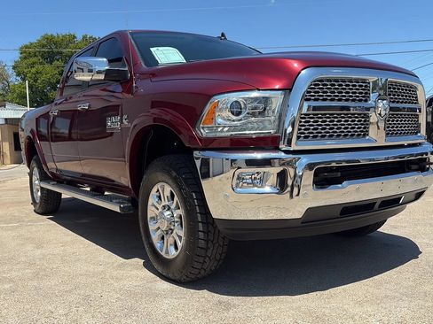 Used 2018 RAM 2500 Laramie AWD/4WD image 4