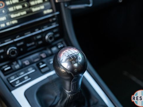 Used 2014 Porsche 911 Carrera image 40