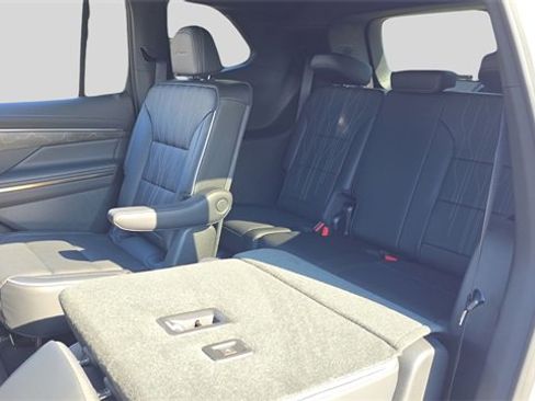 New 2026 Buick Enclave Avenir w/ Super Cruise Package image 19