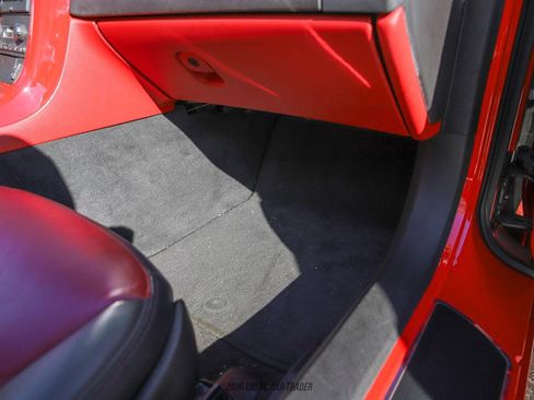 Used 2007 Chevrolet Corvette Convertible w/ Preferred Equipment Group RWD image 43