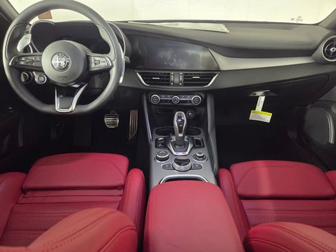 New 2026 Alfa Romeo Giulia w/ Driving Assist Package RWD image 19