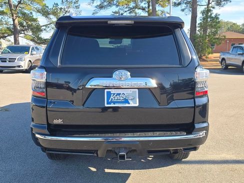 Used 2022 Toyota 4Runner Limited image 4