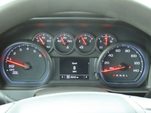 Used 2022 Chevrolet Silverado 1500 Custom image 28