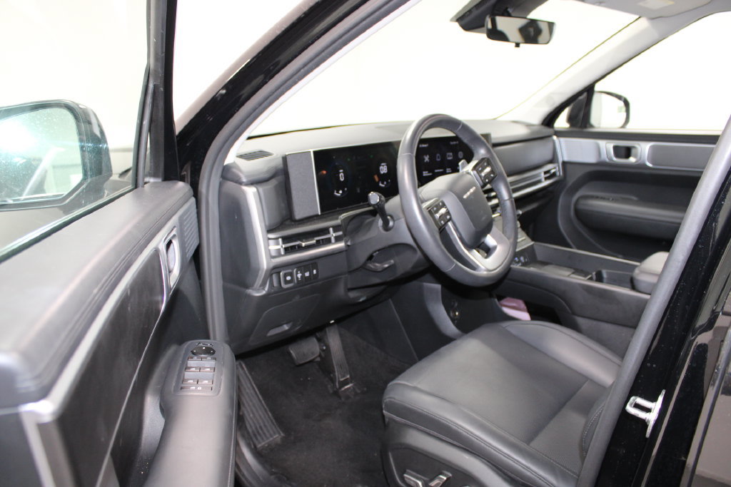 Used 2026 Hyundai Santa Fe SEL FWD image 14