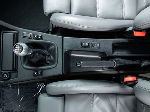 Used 1990 BMW M3 Coupe image 46