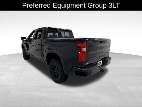 Used 2023 Chevrolet Silverado 1500 ZR2 w/ Technology Package image 4