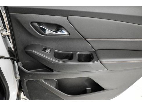 Used 2019 Chevrolet Traverse LS AWD/4WD image 21