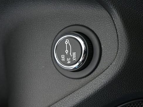 New 2026 Chevrolet TrailBlazer LT w/ Convenience Package image 39