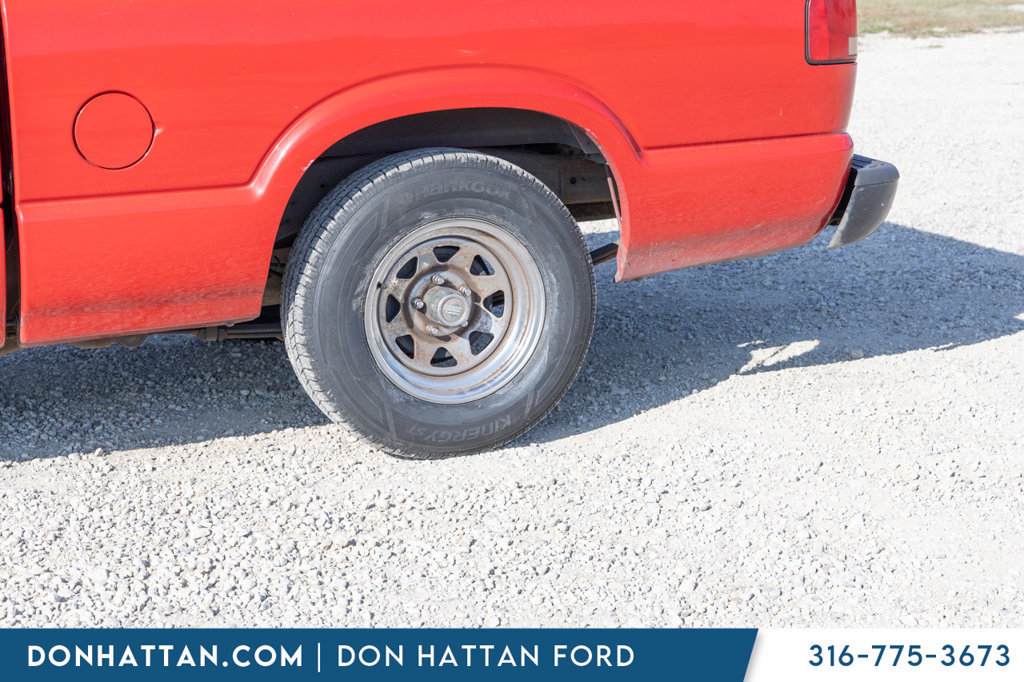 Used 1998 Chevrolet S10 Pickup 2WD Regular Cab image 26