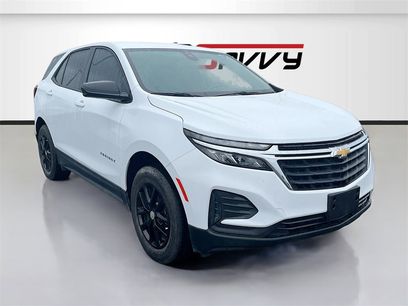 Used 2022 Chevrolet Equinox LS w/ LS Convenience Package
