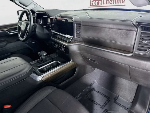 Used 2025 Chevrolet Silverado 1500 RST w/ Convenience Package II AWD/4WD image 34
