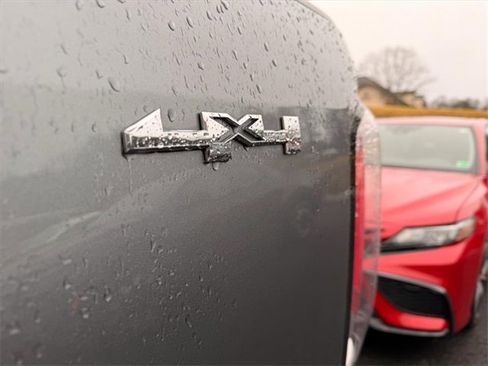 Used 2022 GMC Canyon Elevation Standard w/ Trailering Package image 14