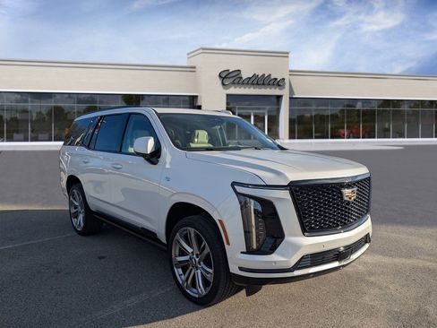 Used 2025 Cadillac Escalade Sport Platinum image 7