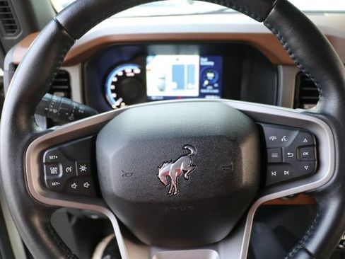 Used 2024 Ford Bronco Outer Banks AWD/4WD image 26