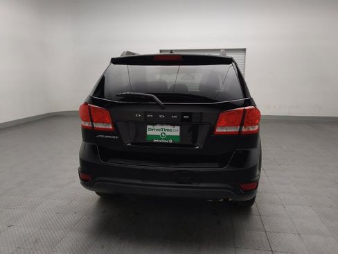 Used 2019 Dodge Journey SE w/ Blacktop Package FWD image 7