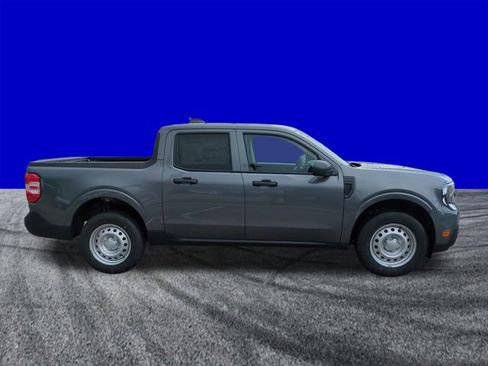 New 2026 Ford Maverick XL image 3