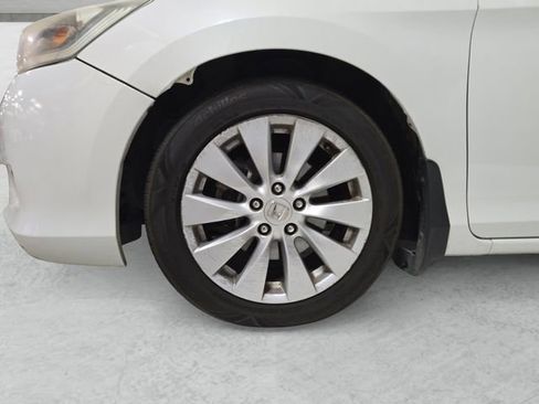 Used 2014 Honda Accord EX-L image 23