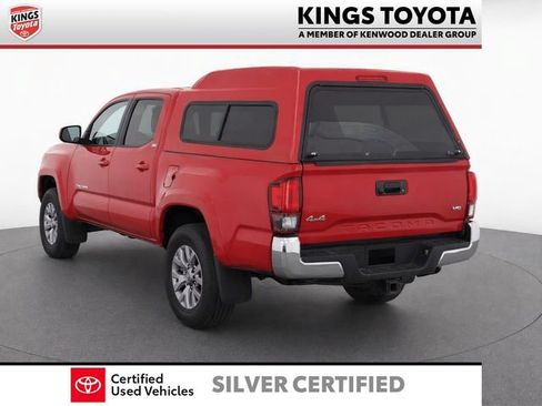 Used 2019 Toyota Tacoma SR5 AWD/4WD image 5