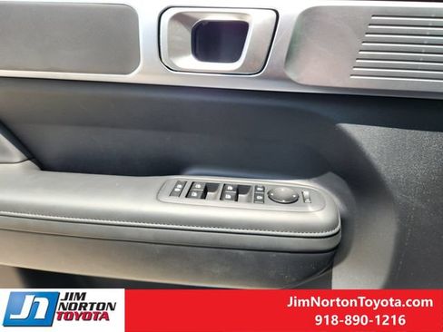 Used 2025 Hyundai Santa Fe XRT AWD/4WD image 24
