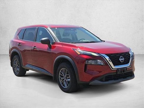 Used 2023 Nissan Rogue S FWD image 3