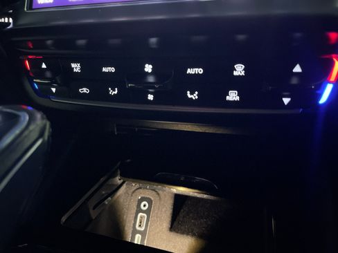 Used 2021 Maserati Levante image 88